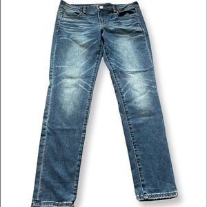 American Eagle Women’s Super Low Jegging Sz 14